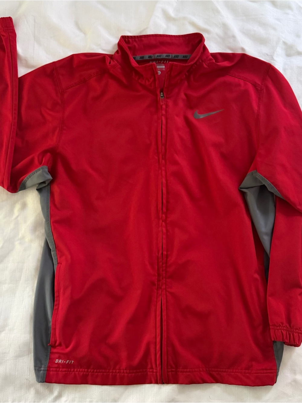 Nike dri-fit red full zip lightweight jacket size XL